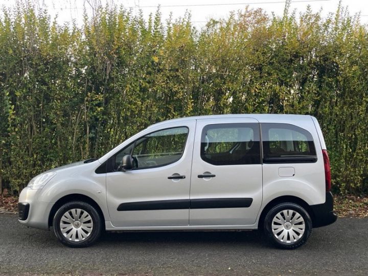 Vehiculo comercial Citroen Berlingo Otro 1.6 HDI 100CH FEEL 55.000KM - 08/2018 - 1ERE MAIN - GARANTIE GRIS C - 5