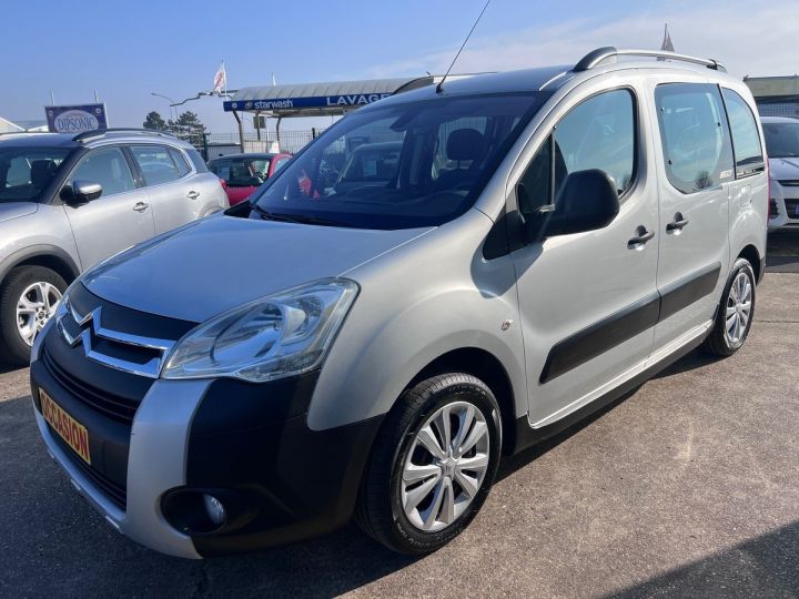 Vehiculo comercial Citroen Berlingo Otro 1.6 HDI 92 CH XTR / DEPOT Gris Clair - 1