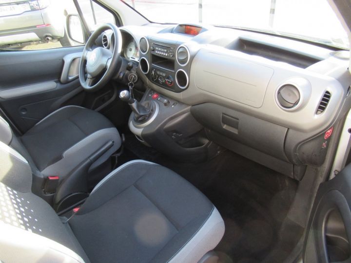 Vehiculo comercial Citroen Berlingo Otro BLUEHDI 100CH FEEL Gris Clair - 18