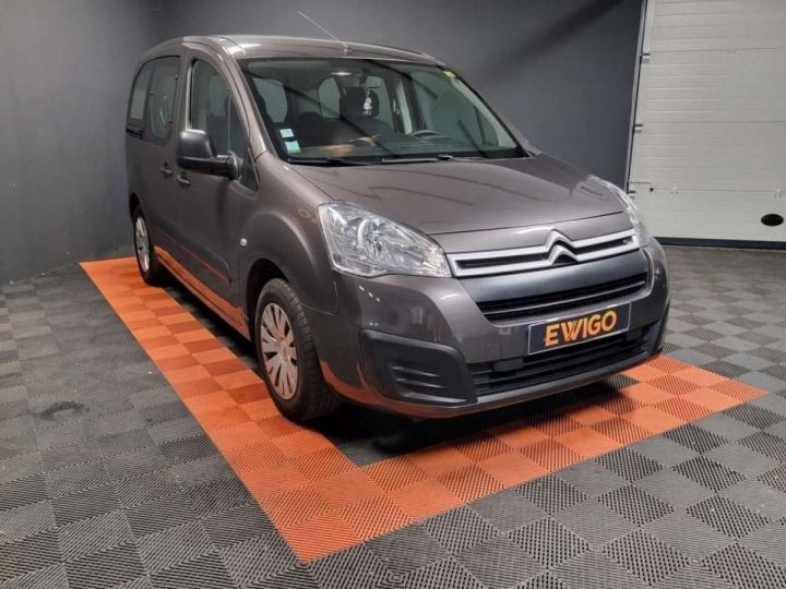 Vehiculo comercial Citroen Berlingo Otro Citroën 1.6 BLUEHDI 100ch FEEL 1ère main  - 3