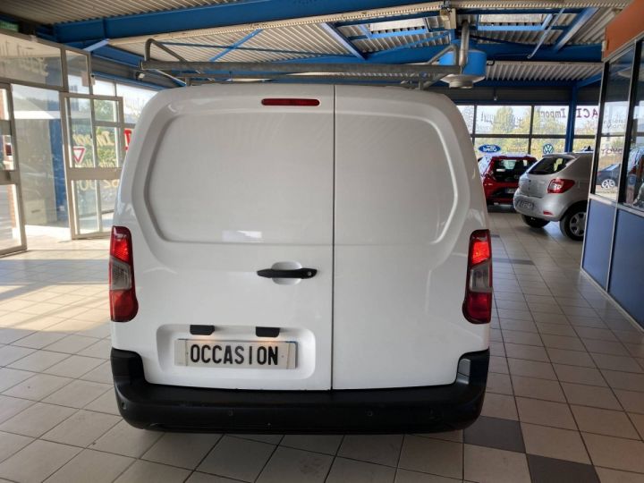 Vehiculo comercial Citroen Berlingo Otro Citroën 1000kg HDi 100ch S&S CLUB BLANC - 6