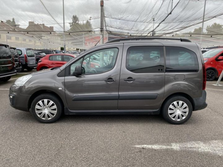 Vehiculo comercial Citroen Berlingo Otro II (3) 1.2 PureTech 110 S& Shine MARRON CLAIR - 2