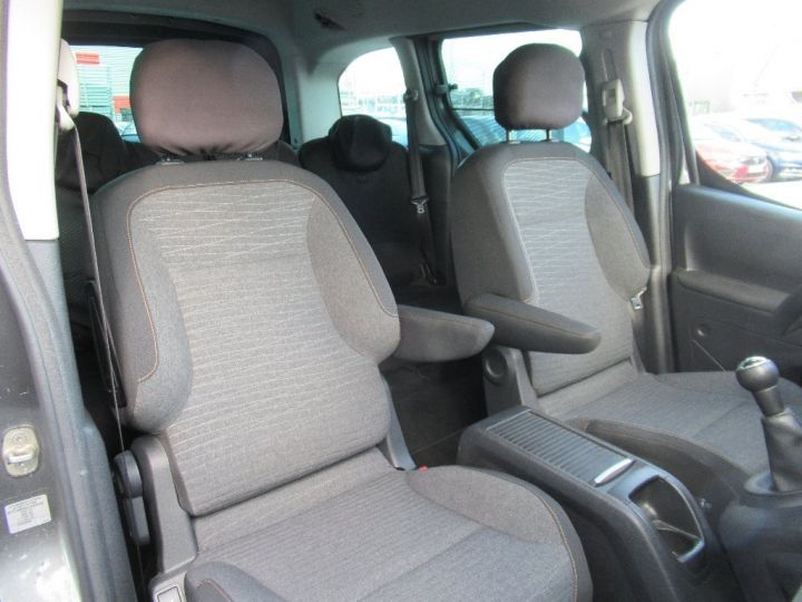 Vehiculo comercial Citroen Berlingo Otro MULTISPACE 1.2 essence 110 cv  Gris Foncé - 10