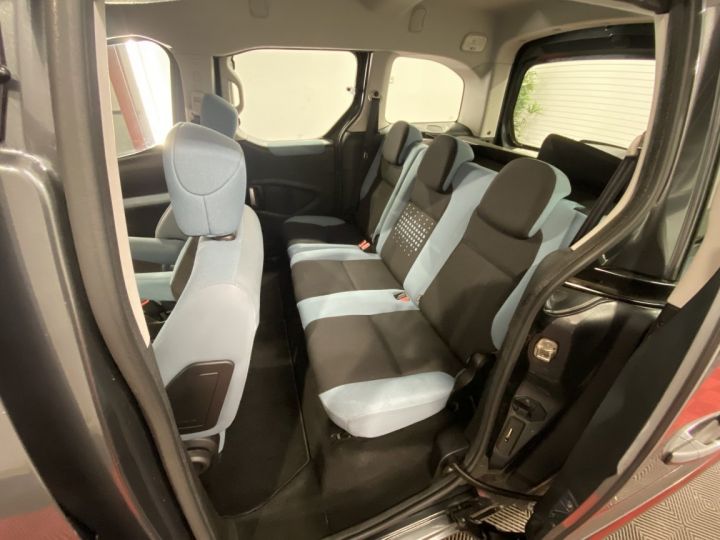 Vehiculo comercial Citroen Berlingo Otro MULTISPACE HDi 115 Exclusive *PREMIERE MAIN +ATTELAGE Gris Foncé - 15