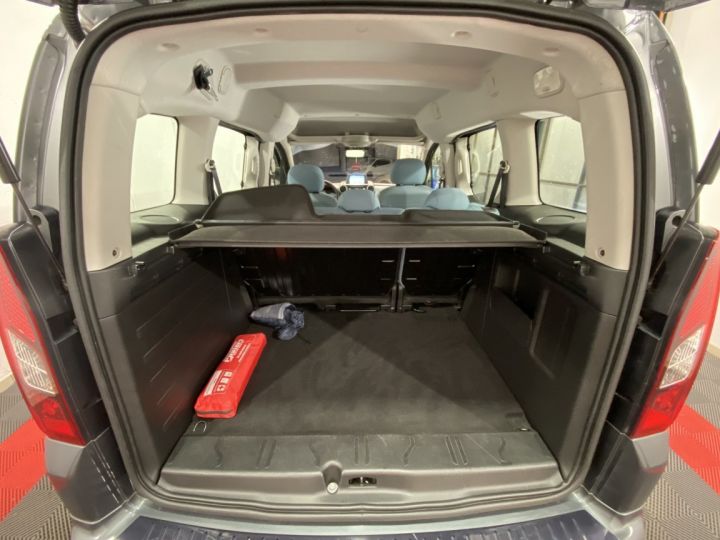 Vehiculo comercial Citroen Berlingo Otro MULTISPACE HDi 115 Exclusive *PREMIERE MAIN +ATTELAGE Gris Foncé - 18