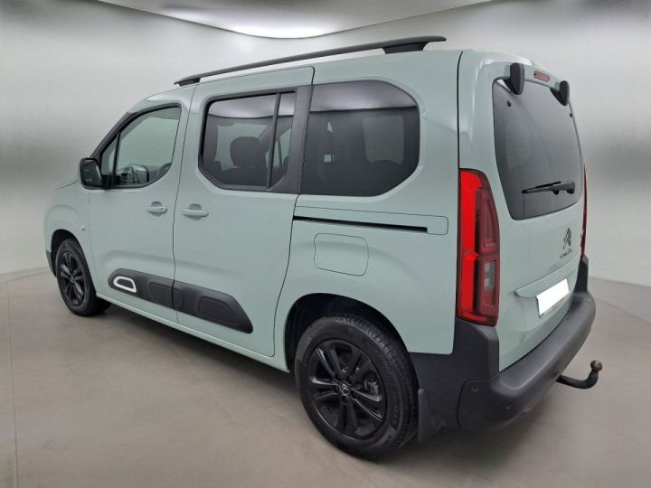 Vehiculo comercial Citroen Berlingo Otro Taille M 1.5 BlueHDi 130 Shine Vert Clair - 2