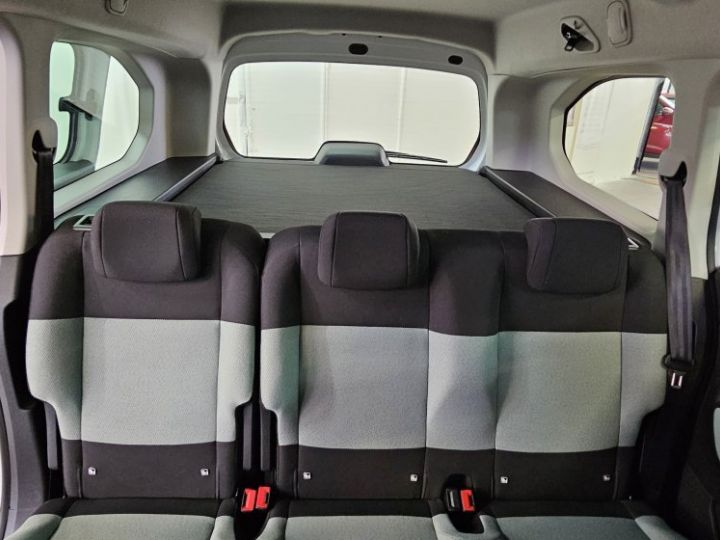 Vehiculo comercial Citroen Berlingo Otro Taille XL HDI 100 LIVE - 5 places Blanc - 24