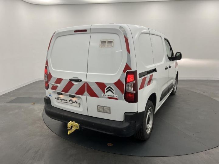 Vehiculo comercial Citroen Berlingo Otro VAN M 650 BLUEHDI 100 S&S BVM5 CLUB Blanc Verni - 6