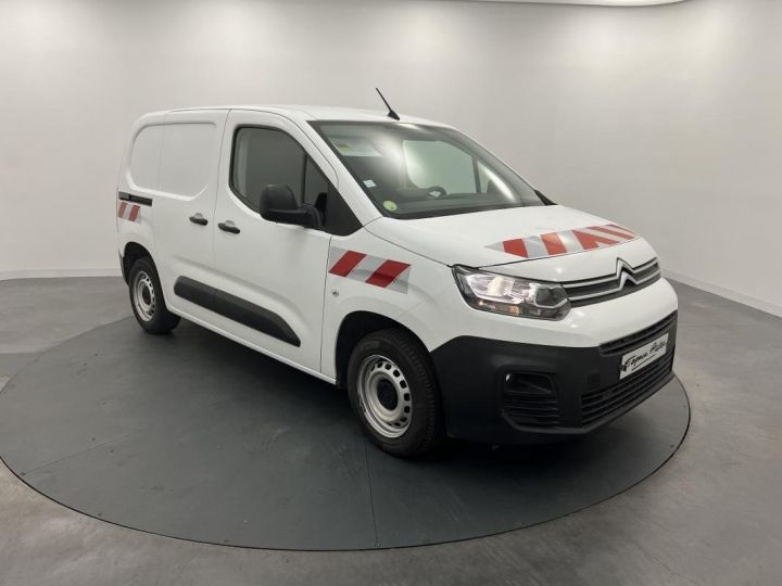 Vehiculo comercial Citroen Berlingo Otro VAN M 650 BLUEHDI 100 S&S BVM5 CLUB Blanc Verni - 8