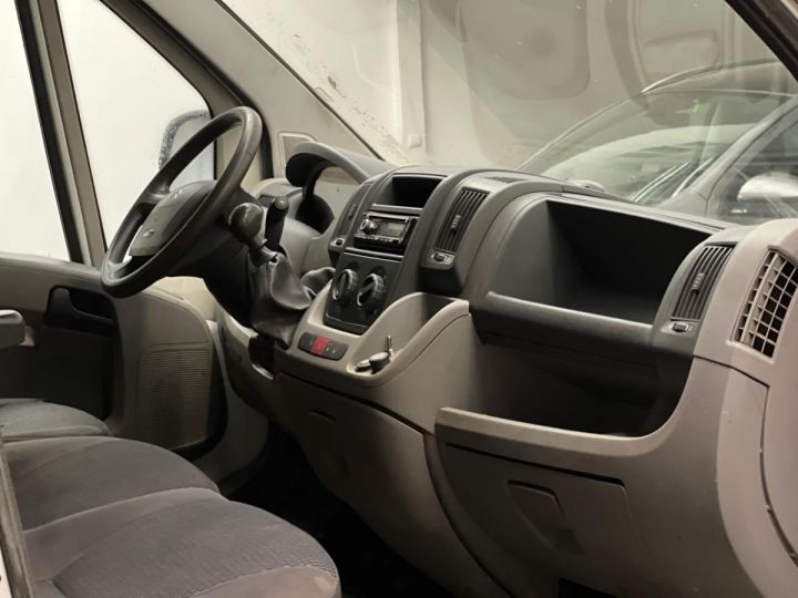 Vehiculo comercial Citroen Jumper Otro 2.2 HDI 120CH DOUBLE CABINE L3  Blanc Métallisé - 8