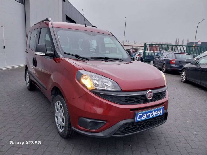 Vehiculo comercial Fiat Doblo Otro 1.4 T-Jet -AIRCO-GPS-BLUETOOTH-GARANTIE.12.MOIS- Rouge Métallisé - 1