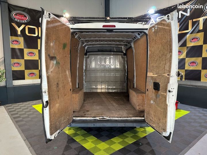 Vehiculo comercial Fiat Ducato Otro 2.0 Mulijet 115 cv L2H2 Galerie Blanc - 4