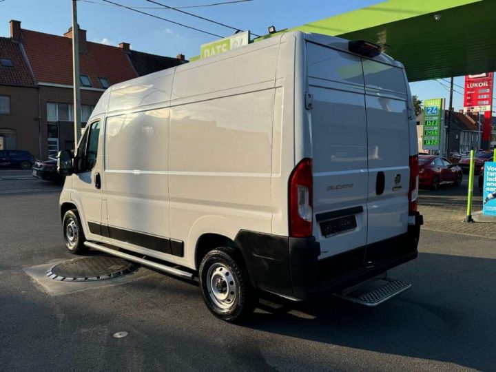 Vehiculo comercial Fiat Ducato Otro 2.2HDi L2-H2 Camera DAB+ 3 Zit Blanc Métallisé - 4