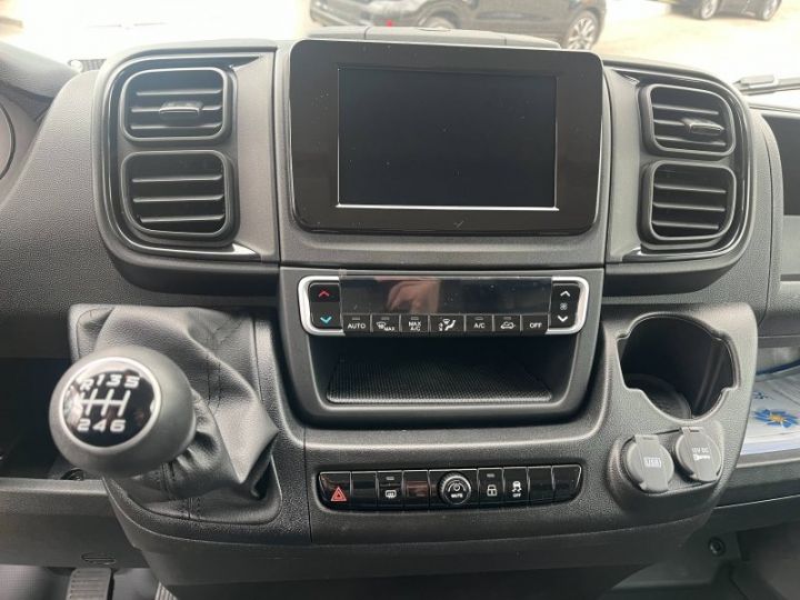 Vehiculo comercial Fiat Ducato Otro Fg 3.3 MH2 H3-Power 140ch Pack Pro Lounge Connect Blanc - 7