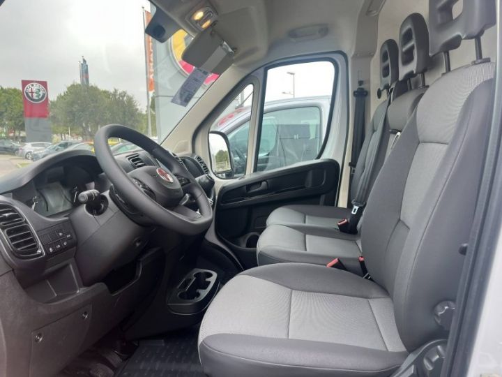 Vehiculo comercial Fiat Ducato Otro Fg 3.3 MH2 H3-Power 140ch Pack Pro Lounge Connect Blanc - 12