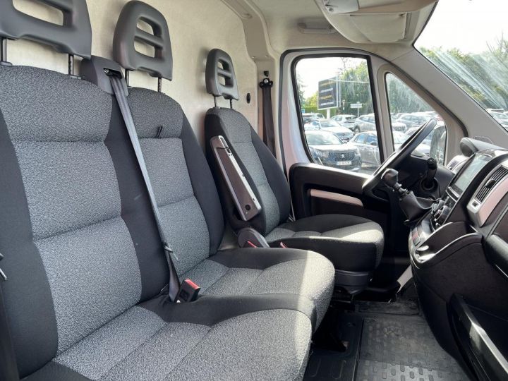 Vehiculo comercial Fiat Ducato Otro Tôlé Pro Lounge 3.5 XL L3H2 2.2 Multijet - 140 BLANC - 10