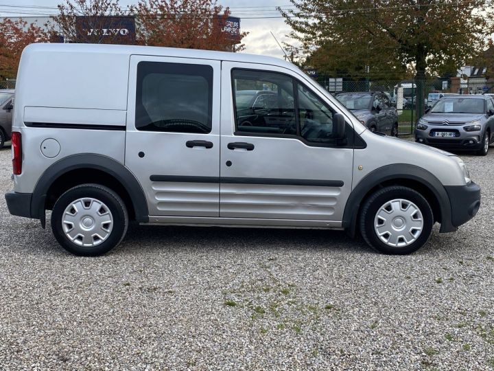 Vehiculo comercial Ford Connect Otro Fg  200C 1.8 TDCi 75ch GRIS - 2