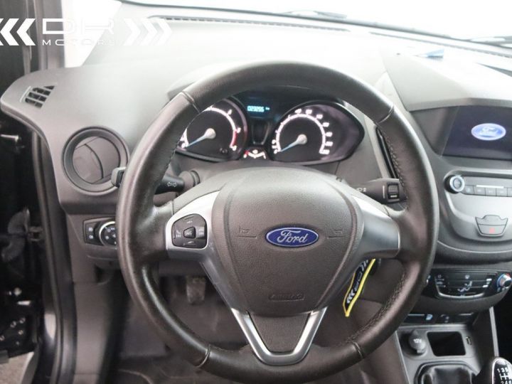 Vehiculo comercial Ford Transit Otro Courier 1.5TDCi TREND LICHTE VRACHT - RADIO CONNECT DAB Noir - 28