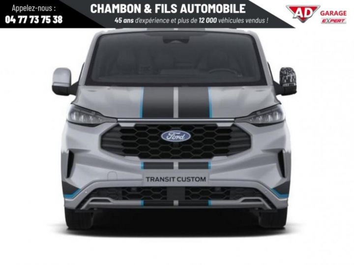 Vehiculo comercial Ford Transit Otro Custom FOURGON 300 L1H1 2.0 ECOBLUE 170 CH BVA8 SPORT PRIX HT Gris Mat - 2