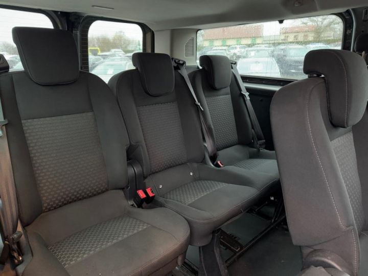 Vehiculo comercial Ford Transit Otro CUSTOM KOMBI Custom 2.0 EcoBlue mHEV - 130 COMBI 320 L2H1 Trend Business GRIS - 13