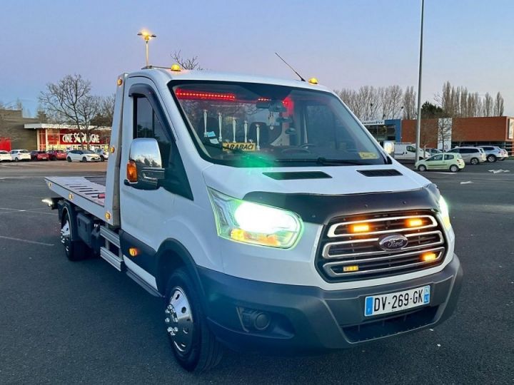 Vehiculo comercial Ford Transit Otro DAPANNEUSE COULISSANT P350 L4 RJ 2.2 TDCI 125CH AMBIENTE Blanc - 1