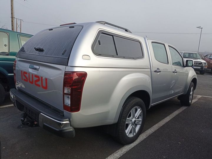 Vehiculo comercial Isuzu D-Max Otro Gris - 5