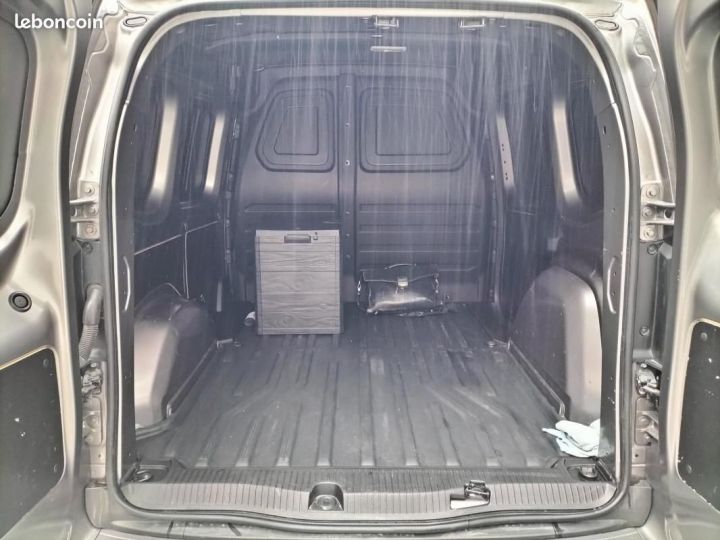 Vehiculo comercial Mercedes Citan Otro Mercedes VU FOURGON 1.5 112 CDI 115 LONG PRO Gris - 11