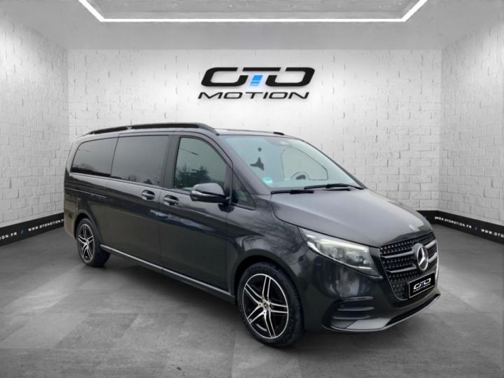 Vehiculo comercial Mercedes Classe Otro Extra-Long 300 d 9G-TRONIC Avantgarde Gris Graphite - 2