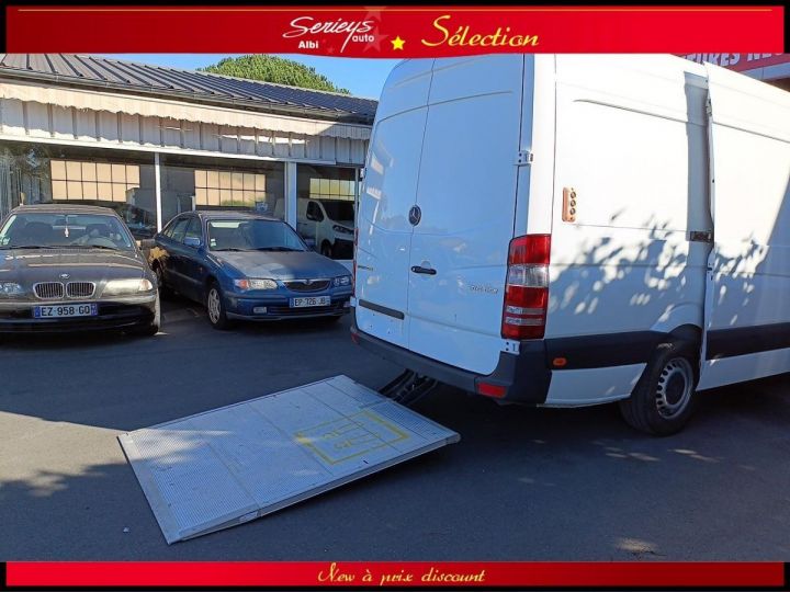 Vehiculo comercial Mercedes Sprinter Otro 314 CDI 143 CV 43L L3H2 15M3 PROPUL 3.5T HAYON AR ELEC BLANC - 2