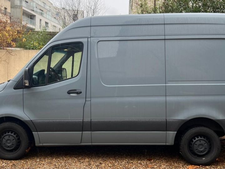 Vehiculo comercial Mercedes Sprinter Otro 314 CDI 33 3.5T FWD SELECT 6.0CV ISOTHERME *1ERE MAIN* Gris - 9