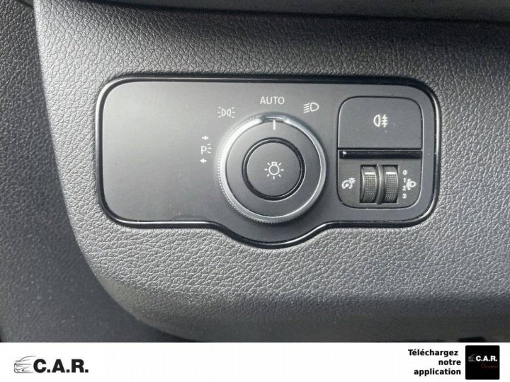 Vehiculo comercial Mercedes Sprinter Otro FOURGON FGN 211 CDI 39 3.0T Noir - 15