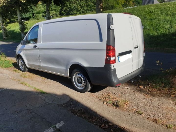 Vehiculo comercial Mercedes Vito Otro 111 cdi long pro garantie 12mois Blanc - 4