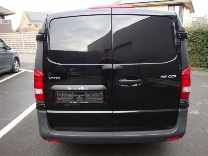 Vehiculo comercial Mercedes Vito Otro 116cdi, gps, L3, camera, 3 pl, 2023, btw in Noir - 6