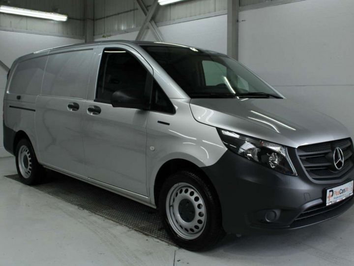 Vehiculo comercial Mercedes Vito Otro eVito ~ Elektrisch TopDeal Navi ~20.000ex Argent Métallisé - 1