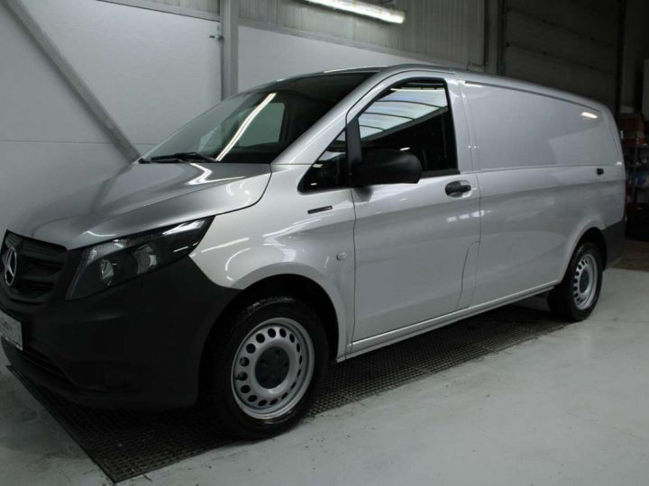 Vehiculo comercial Mercedes Vito Otro eVito ~ Elektrisch TopDeal Navi ~20.000ex Argent Métallisé - 10