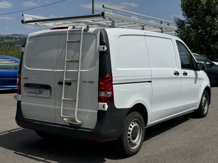 Vehiculo comercial Mercedes Vito Otro Fg 114 CDI 136 CV COMPACT PRO BVM6 Blanc - 8