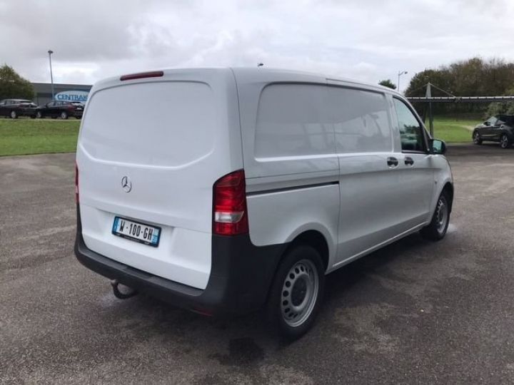 Vehiculo comercial Mercedes Vito Otro FG 114 CDI COMPACT 4MATIC BVA PRO PRIX HT Blanc Arctique - 5