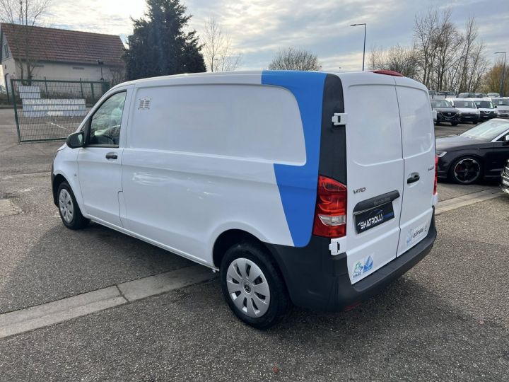 Vehiculo comercial Mercedes Vito Otro III 114 2.2 CDI 136ch 3Places 1erMain GPS Caméra 13,250€ H.T. BLANC - 6