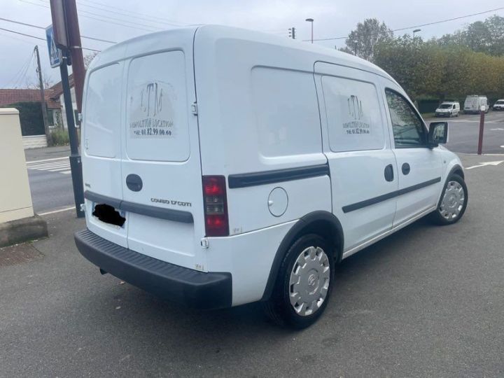 Vehiculo comercial Opel Combo Otro 1.7l cdti 100cv Blanc - 4