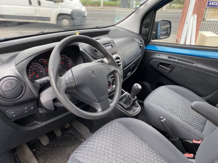 Vehiculo comercial Peugeot Bipper Otro 1.4 Ess 75ch Family Bleu - 7