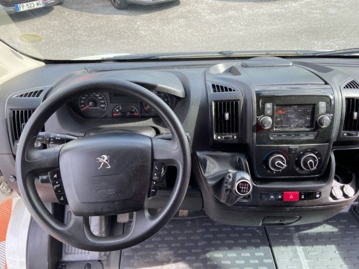 Vehiculo comercial Peugeot Boxer Otro 335 L1H1 BlueHDi 120 BV6 ASPHALT GPS Caméra Blanc - 23