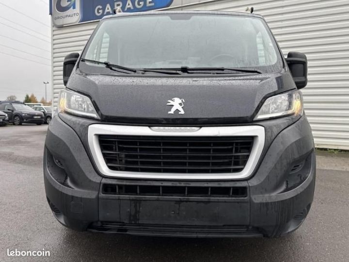 Vehiculo comercial Peugeot Boxer Otro Fg 335 L2H1 2.2 BlueHDi S&S 120ch Premium Gris - 3