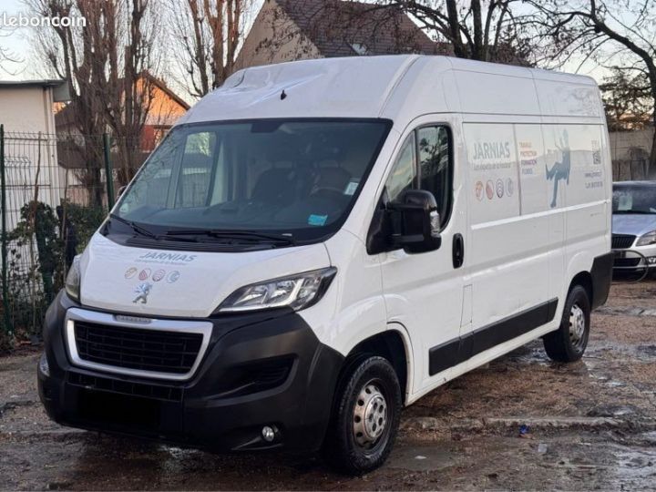 Vehiculo comercial Peugeot Boxer Otro III Phase 3 L2H2 2.0 BlueHDi 130CV année 03-2018 158.000KM DÉMARRE PAS a 5990 euro Blanc - 1