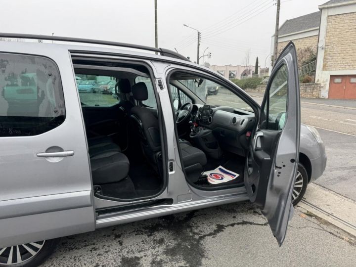 Vehiculo comercial Peugeot Partner Otro 1.6 BlueHDi - 100 COMBI Tepee Style Gps + Camera AR + Radar AR GRIS CLAIR - 13