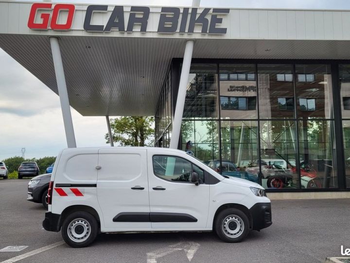 Vehiculo comercial Peugeot Partner Otro HDI 100 ch Asphalt 3 places GARANTIE 6ans Caméra GPS régulateur 255HT -mois Blanc - 2