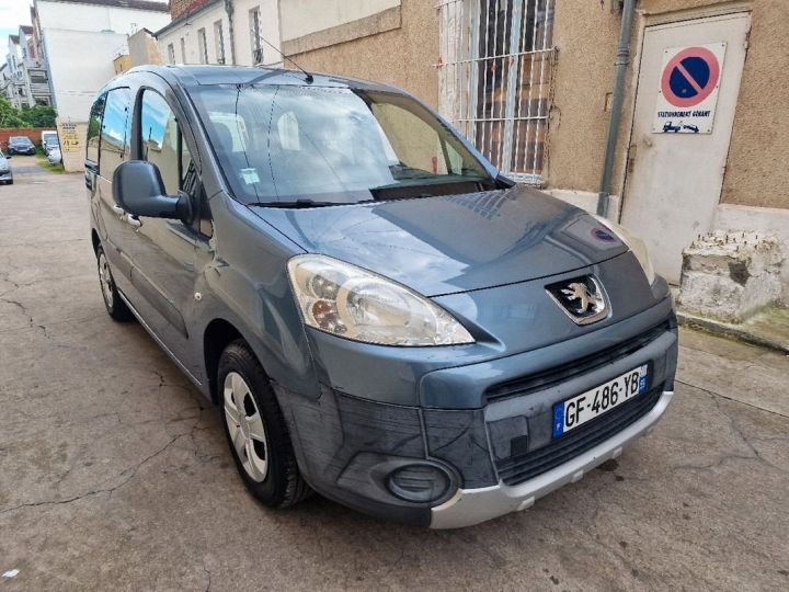 Vehiculo comercial Peugeot Partner Otro Tepee 1.6 vti 120ch garantie 12-mois Autre - 1