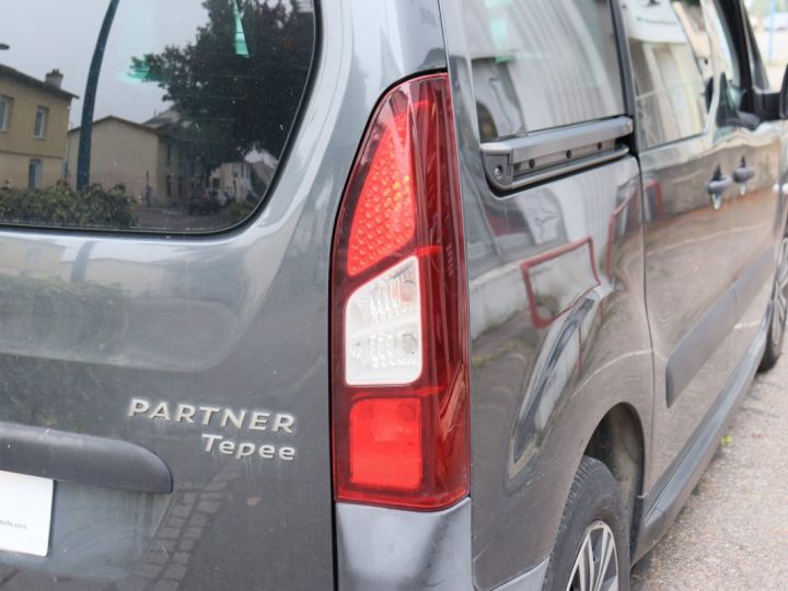 Vehiculo comercial Peugeot Partner Otro Tepee Ph2 1.6 BlueHDi 120 Outdoor BVM6 (Carplay,Caméra,Modes de conduite)) Gris - 25