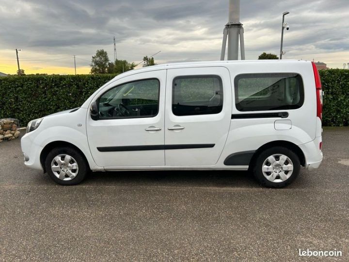 Vehiculo comercial Renault Kangoo Otro 13490 ht maxi tpmr VASP  - 2