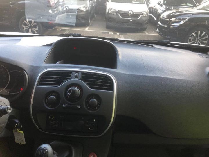 Vehiculo comercial Renault Kangoo Otro dCi 90ch Grand Confort  - 9