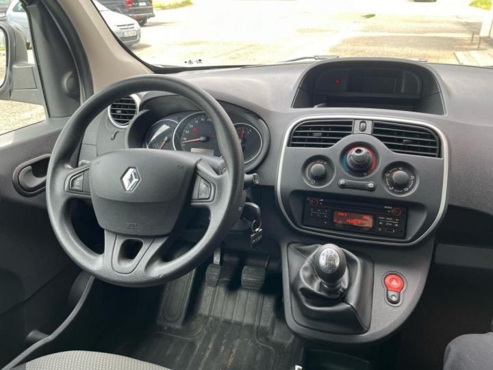 Vehiculo comercial Renault Kangoo Otro FOURGON 1.5 BLUEDCI 80ch CONFORT Blanc - 11